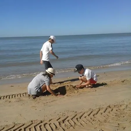 Bel Sur Le Bassin D'arcachon, A 2km De La Appartement